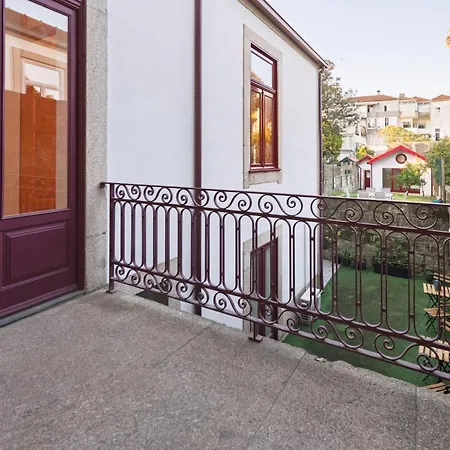 דירה Garden In Old Town Private פורטו